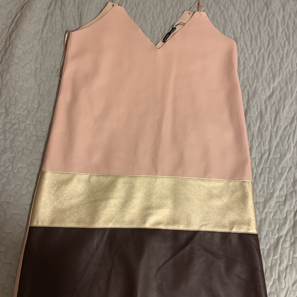 Never been worn Zara dress